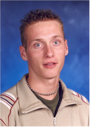 Adam 2002 2.jpg (29047 bytes)