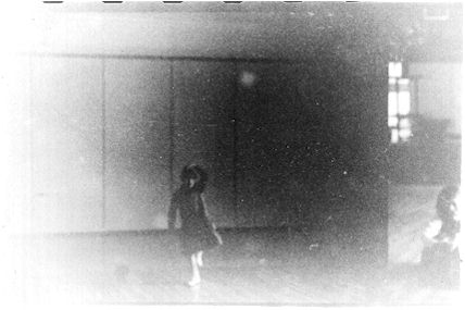 shadow.jpg (20244 bytes)