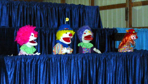 Puppets in concert (in a barn)